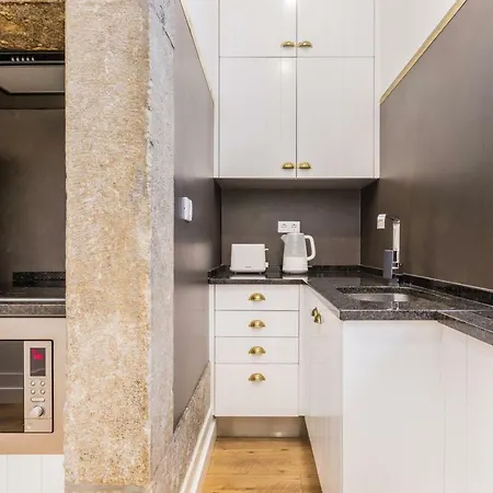 Apartment Gold 37399al And Silver 37404al