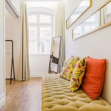 Gold 37399al And Silver 37404al Apartament