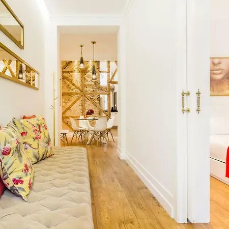 Gold 37399al And Silver 37404al Apartamento Lisboa