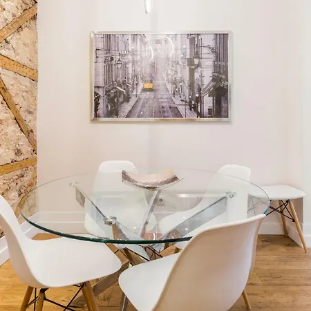 Gold 37399al And Silver 37404al Apartamento Lisboa